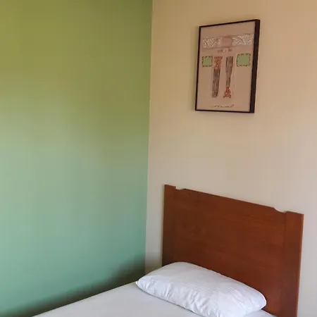 Family Townhouse 6 Sleeps Maribel Holiday home *